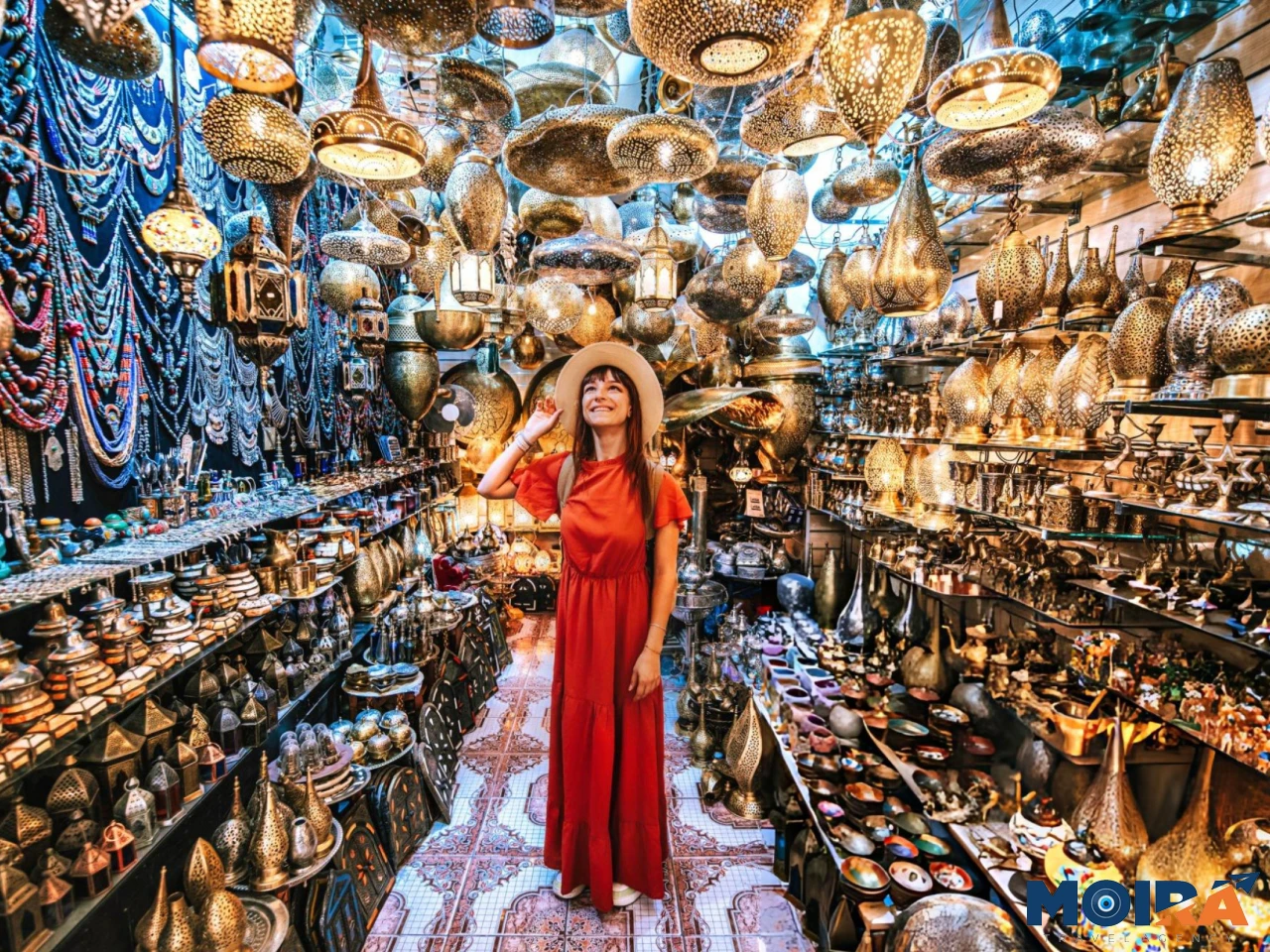 Grand-Bazaar-Lamps-Shop-Istanbul-Turkey